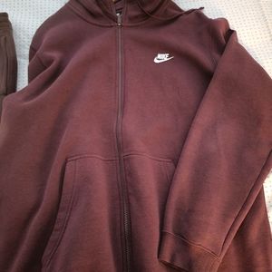Nike sweat suit